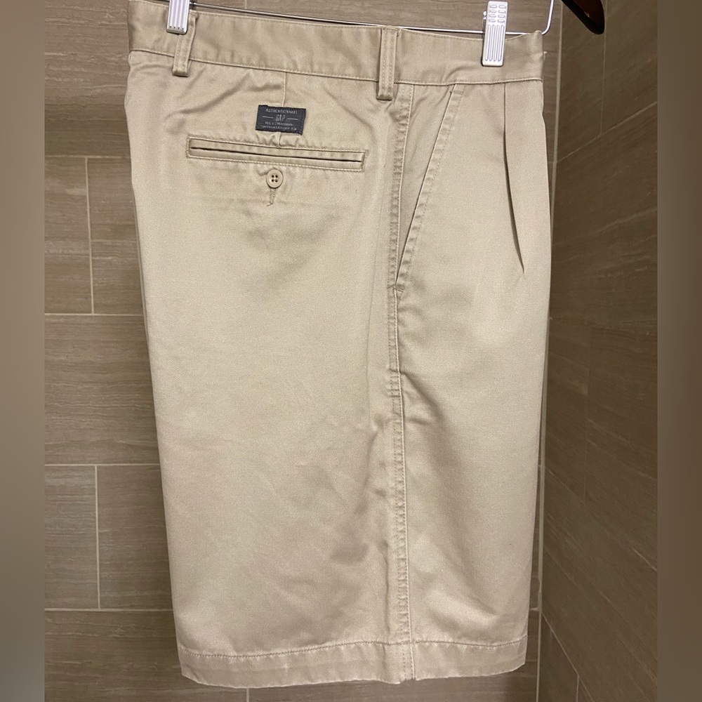 Vintage Gap Khaki Shorts Men size 34
